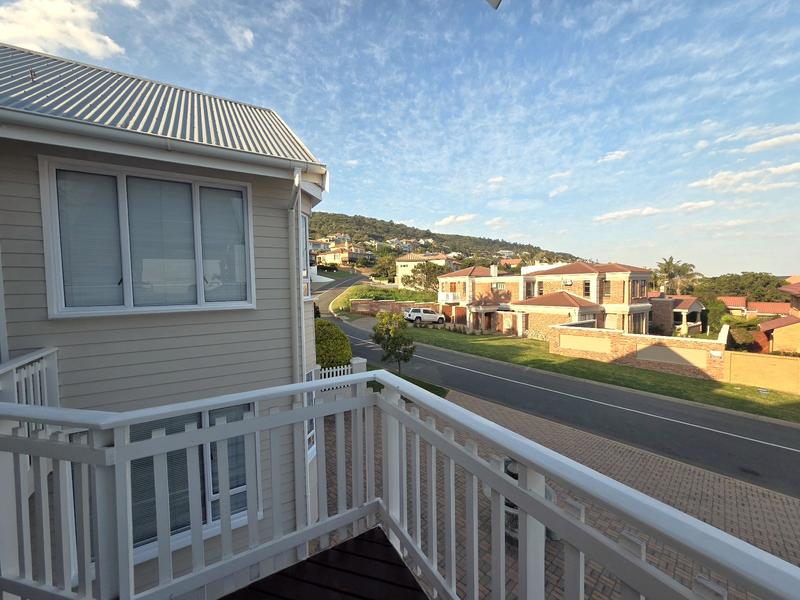 5 Bedroom Property for Sale in Outeniqua Strand Western Cape